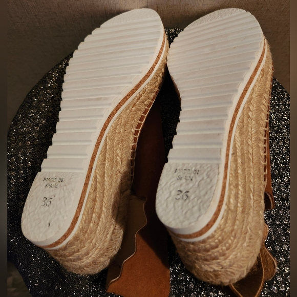 Carmen Saiz brown and tan suede wedges Size 36 - Picture 4 of 5